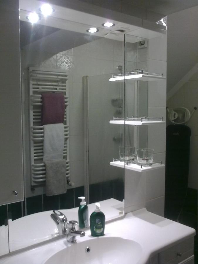 Apartment W Dolnym Sopocie, Ul Chrobrego, 270m Do Plazy, 500m Do Monte Cassino *